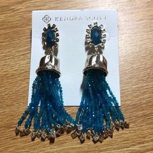 Kendra Scott earrings in color: Aqua Apatite